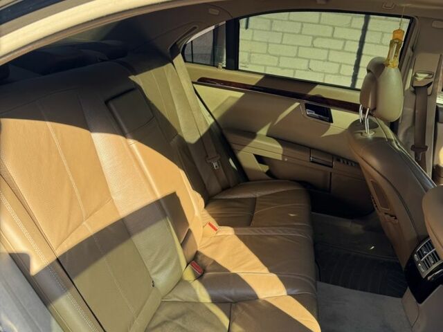 Черный Инфинити G35, объемом двигателя 5.5 л и пробегом 275 тыс. км за 10000 $, фото 11 на Automoto.ua