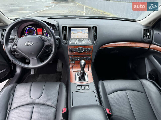 Черный Инфинити G35, объемом двигателя 3.5 л и пробегом 92 тыс. км за 10000 $, фото 11 на Automoto.ua