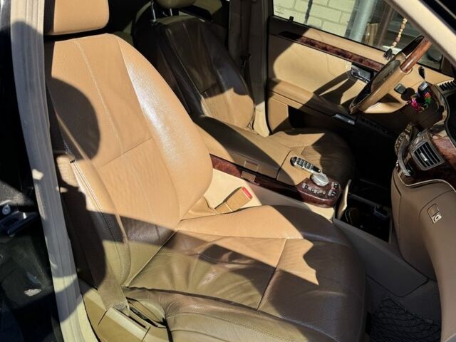 Черный Инфинити G35, объемом двигателя 5.5 л и пробегом 275 тыс. км за 10000 $, фото 13 на Automoto.ua