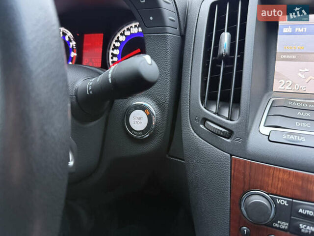 Черный Инфинити G35, объемом двигателя 3.5 л и пробегом 92 тыс. км за 10000 $, фото 14 на Automoto.ua