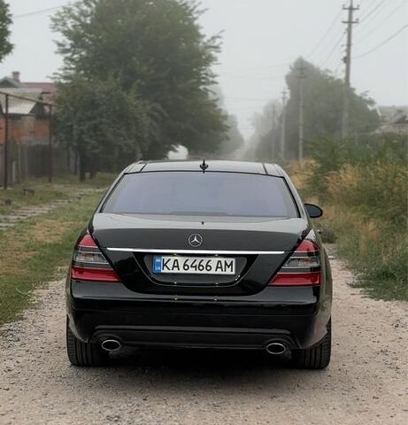 Черный Инфинити G35, объемом двигателя 5.5 л и пробегом 275 тыс. км за 10000 $, фото 2 на Automoto.ua