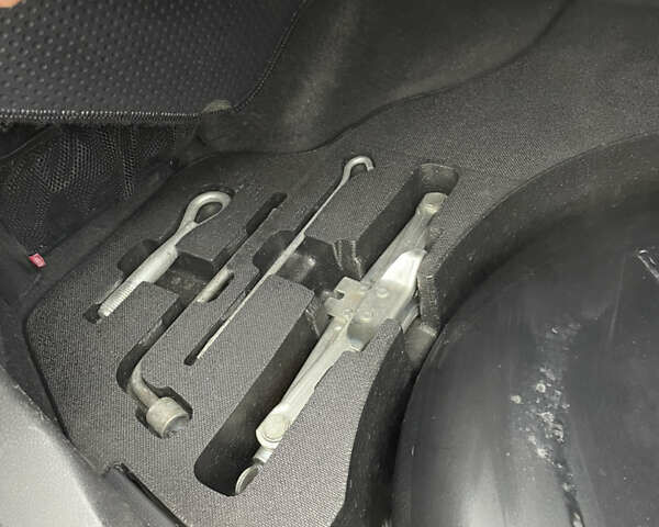 Инфинити G35, объемом двигателя 3.5 л и пробегом 216 тыс. км за 8999 $, фото 35 на Automoto.ua