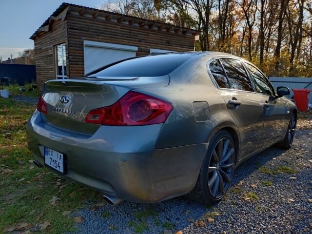 Сірий Інфініті G35, об'ємом двигуна 3.5 л та пробігом 262 тис. км за 7800 $, фото 2 на Automoto.ua