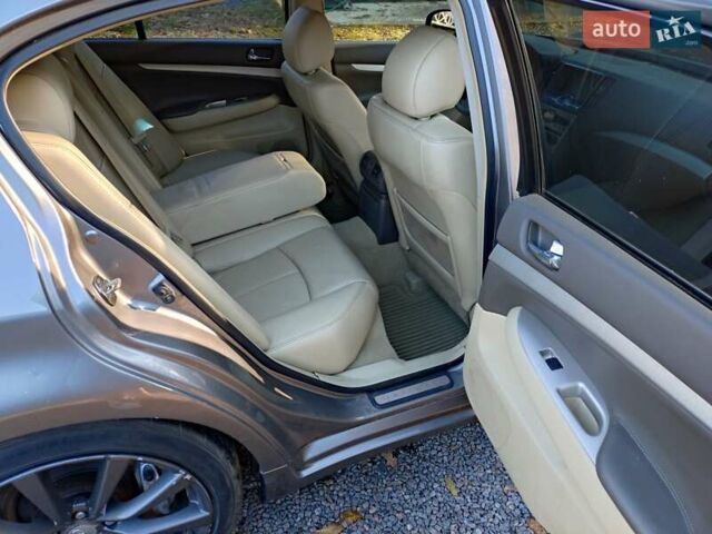 Серый Инфинити G35, объемом двигателя 3.5 л и пробегом 263 тыс. км за 7800 $, фото 4 на Automoto.ua