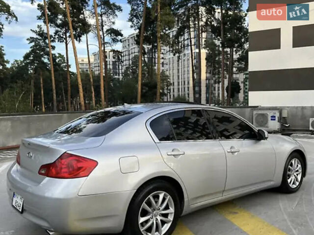 Серый Инфинити G35, объемом двигателя 3.5 л и пробегом 245 тыс. км за 8700 $, фото 5 на Automoto.ua