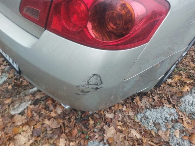 Серый Инфинити G35, объемом двигателя 0 л и пробегом 200 тыс. км за 4200 $, фото 3 на Automoto.ua