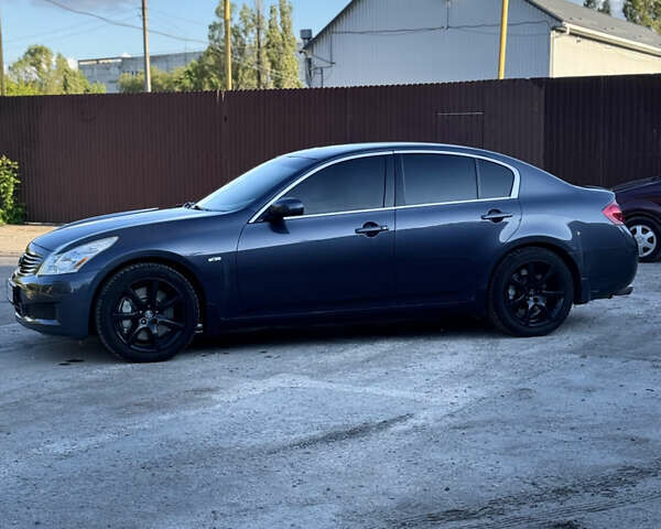 Серый Инфинити G35, объемом двигателя 3.5 л и пробегом 270 тыс. км за 8000 $, фото 6 на Automoto.ua