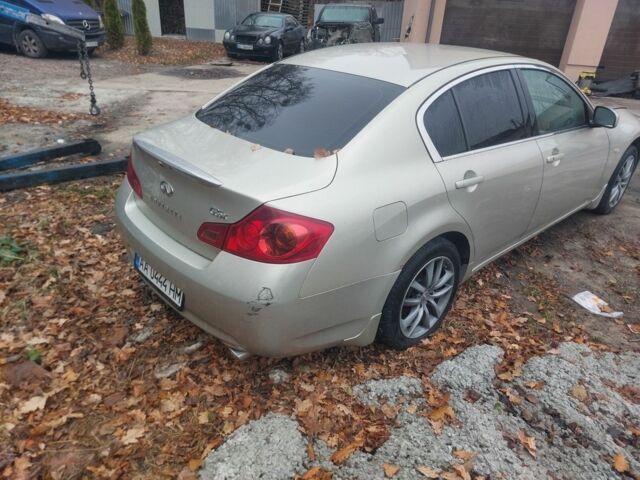 Серый Инфинити G35, объемом двигателя 0 л и пробегом 200 тыс. км за 4200 $, фото 2 на Automoto.ua