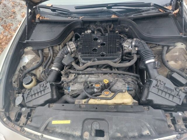 Серый Инфинити G35, объемом двигателя 0 л и пробегом 200 тыс. км за 4200 $, фото 5 на Automoto.ua