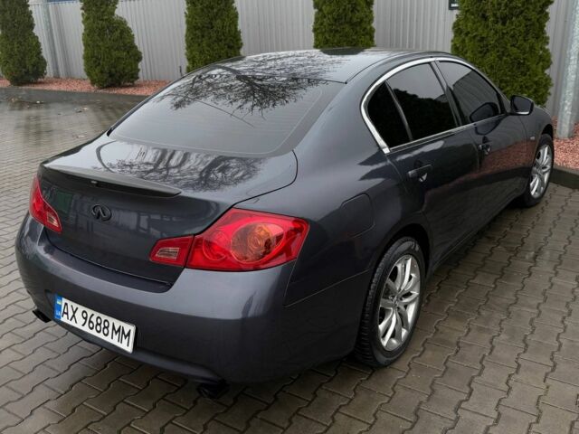 Серый Инфинити G35, объемом двигателя 3.5 л и пробегом 175 тыс. км за 6700 $, фото 3 на Automoto.ua
