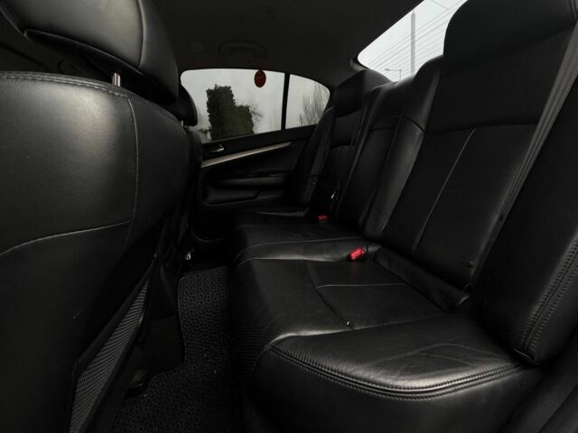 Серый Инфинити G35, объемом двигателя 3.5 л и пробегом 175 тыс. км за 6700 $, фото 7 на Automoto.ua