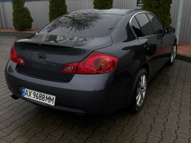 Серый Инфинити G35, объемом двигателя 3.5 л и пробегом 175 тыс. км за 6700 $, фото 4 на Automoto.ua