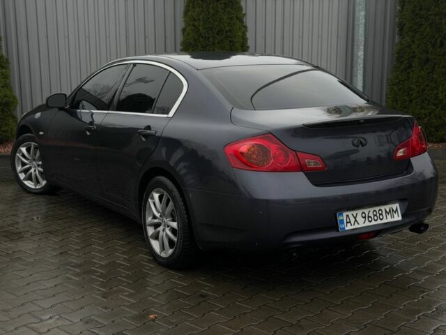 Серый Инфинити G35, объемом двигателя 3.5 л и пробегом 175 тыс. км за 6700 $, фото 1 на Automoto.ua