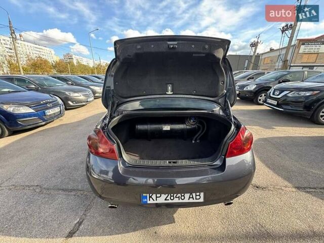 Синий Инфинити G35, объемом двигателя 3.5 л и пробегом 238 тыс. км за 9500 $, фото 6 на Automoto.ua