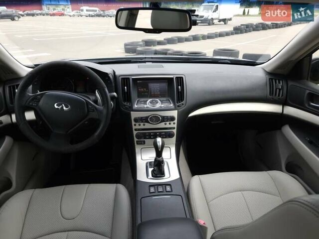 Синий Инфинити G35, объемом двигателя 3.5 л и пробегом 140 тыс. км за 8800 $, фото 24 на Automoto.ua