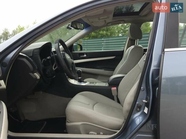 Синий Инфинити G35, объемом двигателя 3.5 л и пробегом 140 тыс. км за 8800 $, фото 23 на Automoto.ua