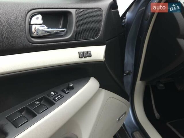 Синий Инфинити G35, объемом двигателя 3.5 л и пробегом 140 тыс. км за 8800 $, фото 20 на Automoto.ua