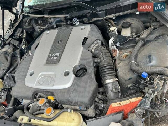 Синий Инфинити G35, объемом двигателя 3.5 л и пробегом 141 тыс. км за 4500 $, фото 10 на Automoto.ua