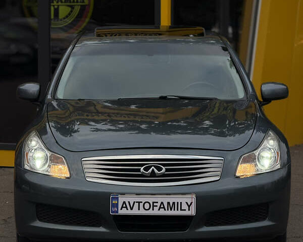 Синий Инфинити G35, объемом двигателя 3.5 л и пробегом 270 тыс. км за 7499 $, фото 1 на Automoto.ua