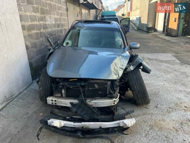 Синий Инфинити G35, объемом двигателя 3.5 л и пробегом 141 тыс. км за 4500 $, фото 2 на Automoto.ua