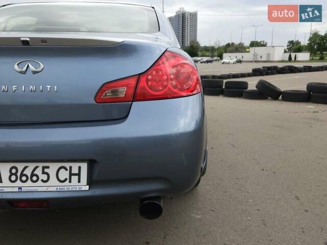 Синий Инфинити G35, объемом двигателя 3.5 л и пробегом 140 тыс. км за 8800 $, фото 5 на Automoto.ua