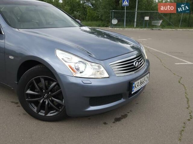 Синий Инфинити G35, объемом двигателя 3.5 л и пробегом 140 тыс. км за 8800 $, фото 3 на Automoto.ua