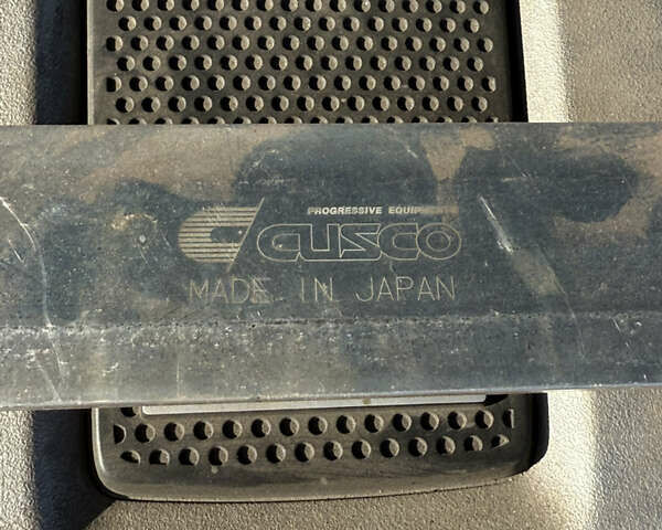 Белый Инфинити G37, объемом двигателя 3.7 л и пробегом 228 тыс. км за 13000 $, фото 12 на Automoto.ua