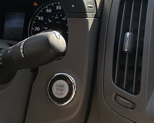 Белый Инфинити G37, объемом двигателя 3.7 л и пробегом 208 тыс. км за 12999 $, фото 33 на Automoto.ua