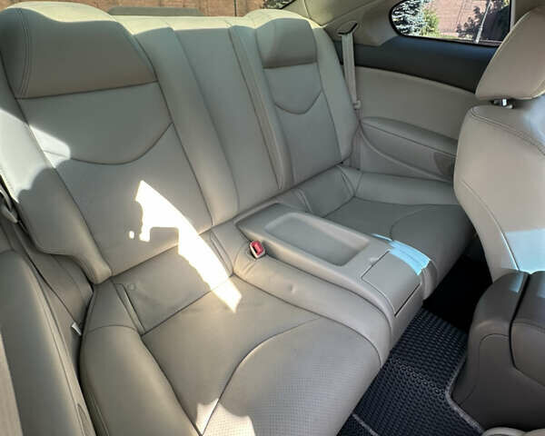 Белый Инфинити G37, объемом двигателя 3.7 л и пробегом 208 тыс. км за 12999 $, фото 28 на Automoto.ua