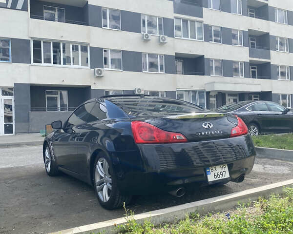 Черный Инфинити G37, объемом двигателя 3.7 л и пробегом 200 тыс. км за 9450 $, фото 4 на Automoto.ua