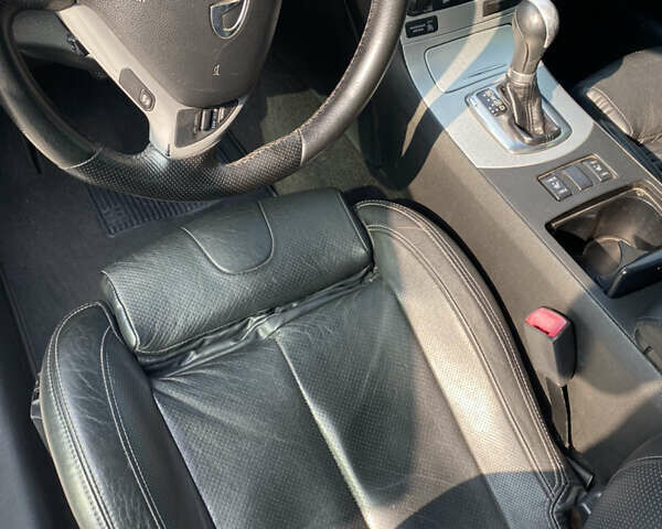 Черный Инфинити G37, объемом двигателя 3.7 л и пробегом 200 тыс. км за 9450 $, фото 10 на Automoto.ua