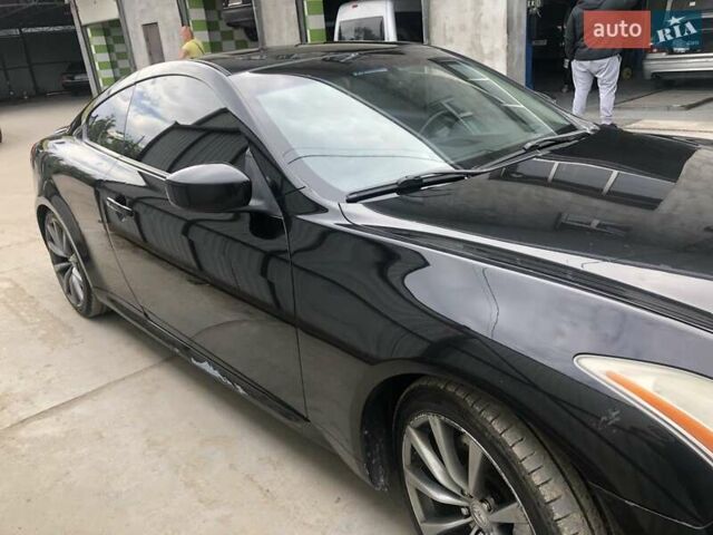 Черный Инфинити G37, объемом двигателя 3.7 л и пробегом 213 тыс. км за 10000 $, фото 2 на Automoto.ua