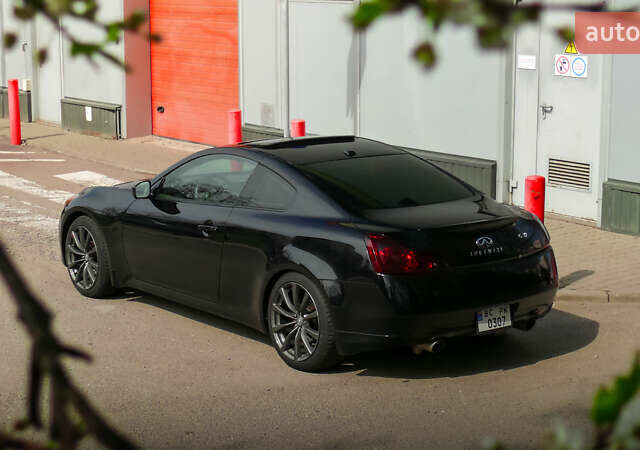 Черный Инфинити G37, объемом двигателя 3.7 л и пробегом 70 тыс. км за 10500 $, фото 1 на Automoto.ua
