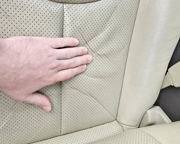 Черный Инфинити G37, объемом двигателя 3.7 л и пробегом 70 тыс. км за 10500 $, фото 36 на Automoto.ua