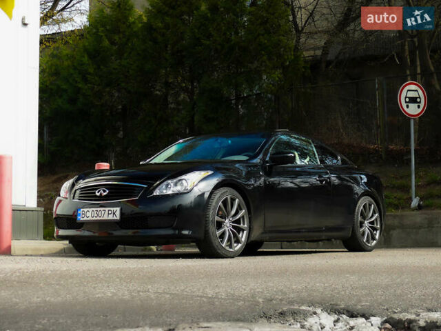 Черный Инфинити G37, объемом двигателя 3.7 л и пробегом 70 тыс. км за 10500 $, фото 3 на Automoto.ua