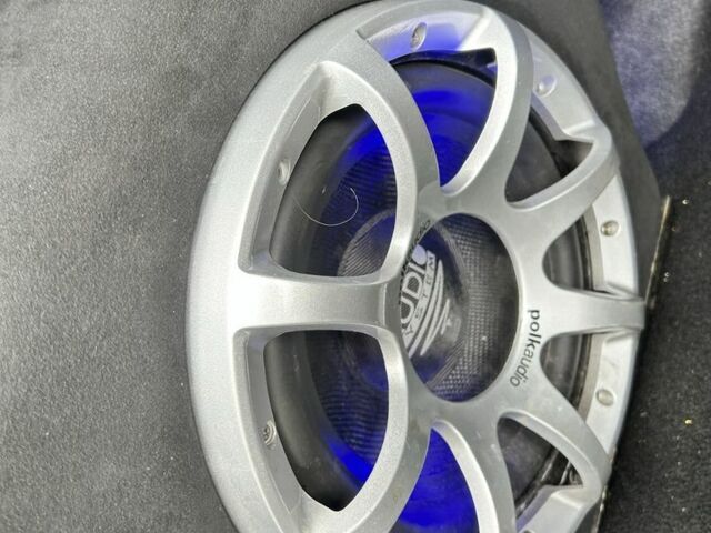 Черный Инфинити G37, объемом двигателя 3.7 л и пробегом 247 тыс. км за 10550 $, фото 5 на Automoto.ua