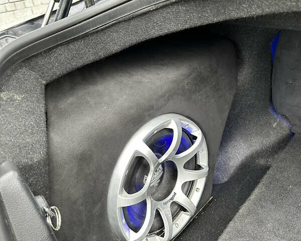 Чорний Інфініті G37, об'ємом двигуна 3.7 л та пробігом 220 тис. км за 10900 $, фото 14 на Automoto.ua