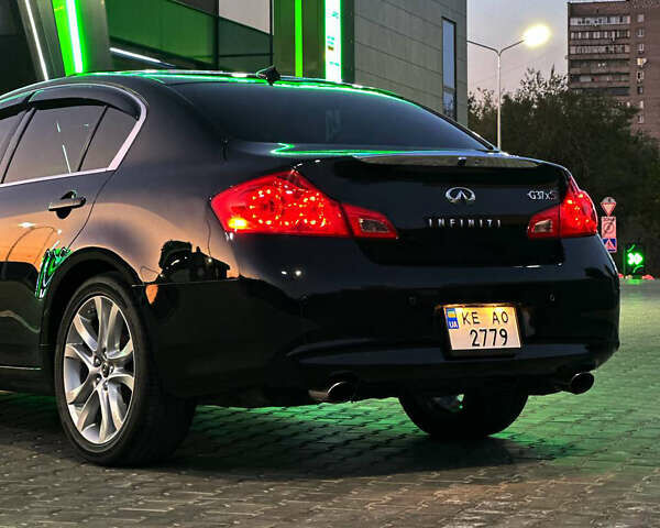 Черный Инфинити G37, объемом двигателя 3.7 л и пробегом 80 тыс. км за 13900 $, фото 12 на Automoto.ua