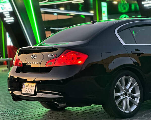 Черный Инфинити G37, объемом двигателя 3.7 л и пробегом 80 тыс. км за 13900 $, фото 8 на Automoto.ua