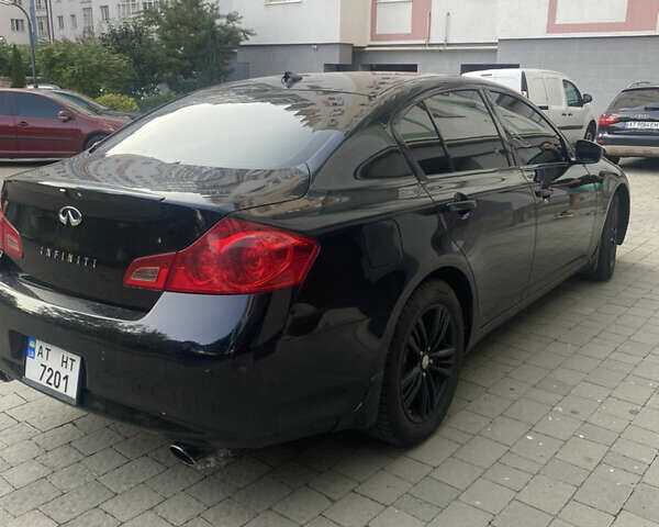 Черный Инфинити G37, объемом двигателя 3.7 л и пробегом 150 тыс. км за 10700 $, фото 2 на Automoto.ua