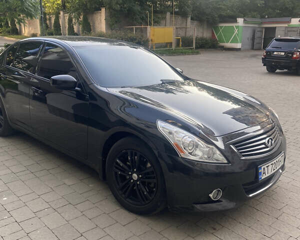 Черный Инфинити G37, объемом двигателя 3.7 л и пробегом 150 тыс. км за 10700 $, фото 1 на Automoto.ua