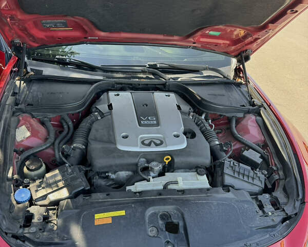 Красный Инфинити G37, объемом двигателя 3.7 л и пробегом 210 тыс. км за 10000 $, фото 11 на Automoto.ua