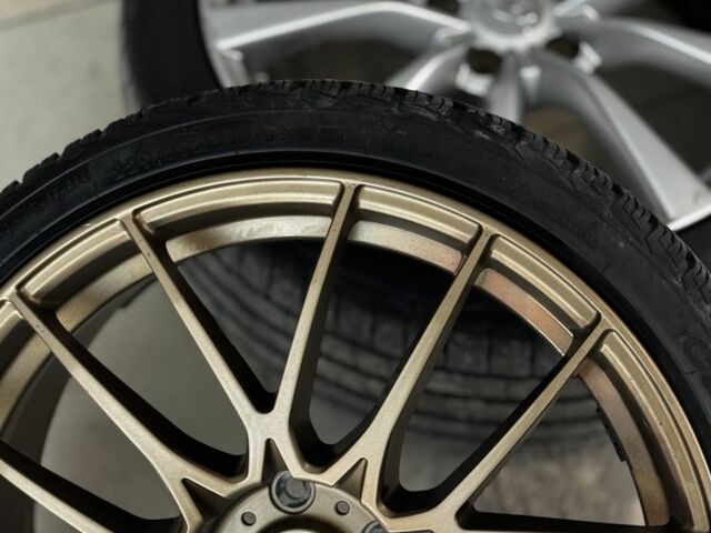 Красный Инфинити G37, объемом двигателя 3.7 л и пробегом 80 тыс. км за 11000 $, фото 3 на Automoto.ua