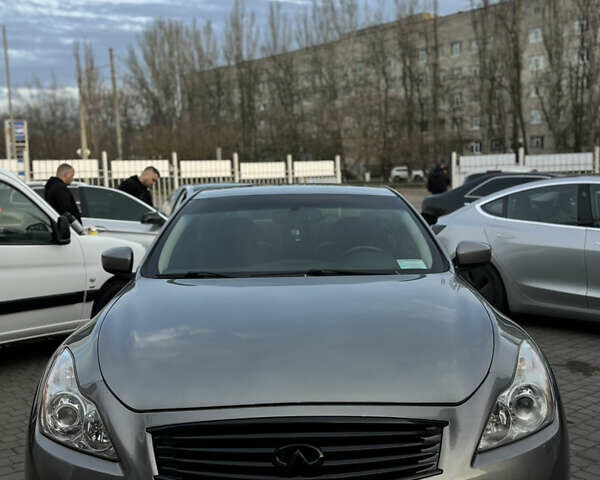 Серый Инфинити G37, объемом двигателя 3.7 л и пробегом 243 тыс. км за 9999 $, фото 12 на Automoto.ua