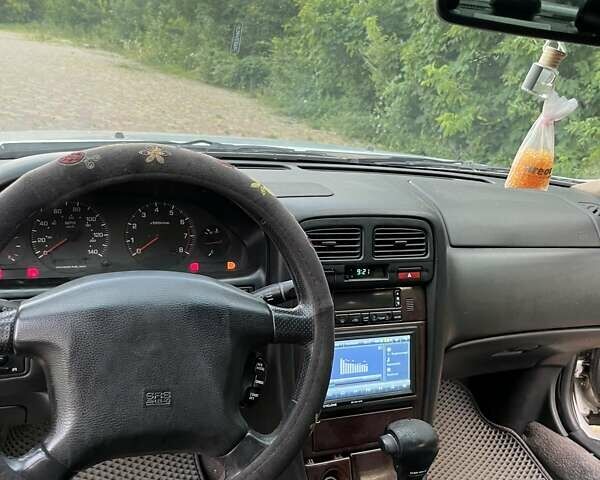 Сірий Інфініті I30, об'ємом двигуна 3 л та пробігом 298 тис. км за 3000 $, фото 16 на Automoto.ua