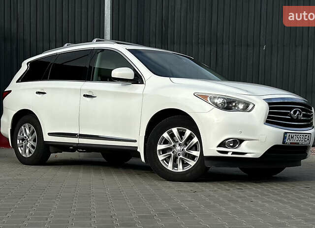 Білий Інфініті JX35, об'ємом двигуна 3.5 л та пробігом 216 тис. км за 11900 $, фото 3 на Automoto.ua