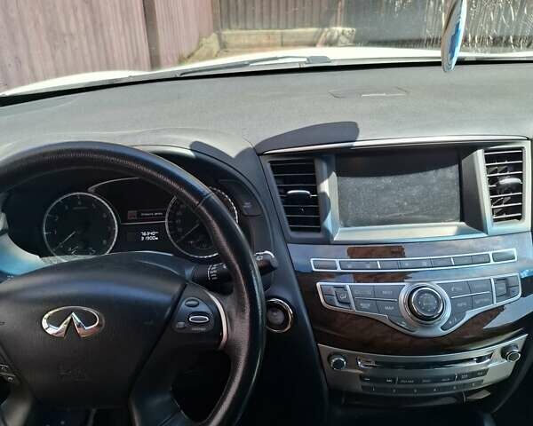 Білий Інфініті JX35, об'ємом двигуна 3.5 л та пробігом 76 тис. км за 17500 $, фото 5 на Automoto.ua