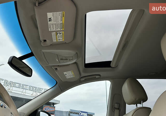 Білий Інфініті JX35, об'ємом двигуна 3.5 л та пробігом 216 тис. км за 11900 $, фото 52 на Automoto.ua