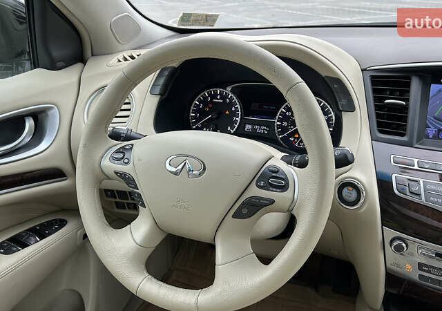 Білий Інфініті JX35, об'ємом двигуна 3.5 л та пробігом 216 тис. км за 11900 $, фото 29 на Automoto.ua