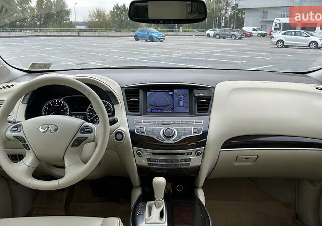Білий Інфініті JX35, об'ємом двигуна 3.5 л та пробігом 216 тис. км за 11900 $, фото 28 на Automoto.ua